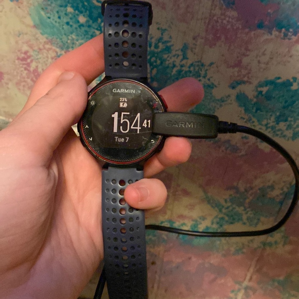 Garmin Forerunner 235 (Old, Has Wear)